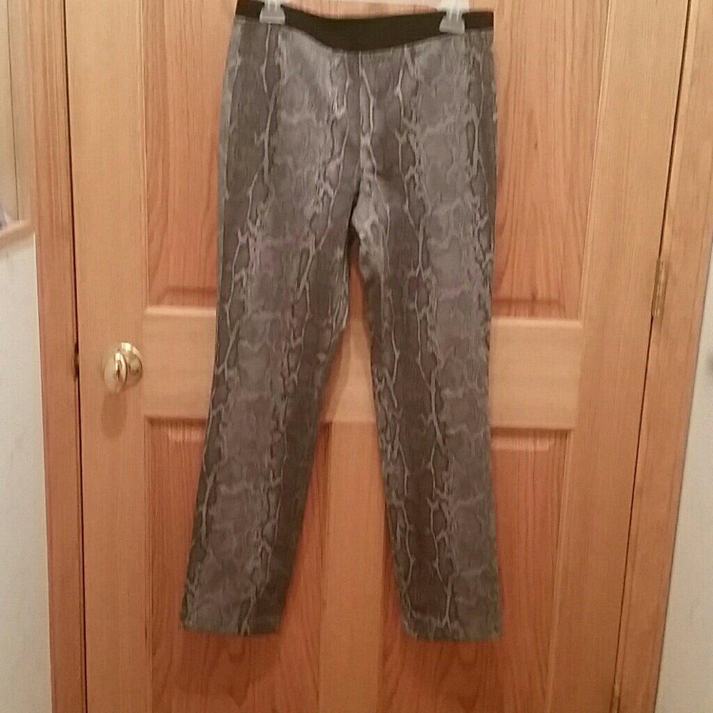 Foxcroft Snake Patterned  Slacks
